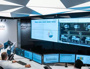 Veolia Hubgrade Smart Monitoring Center with AI-driven real-time water and energy management dashboards.